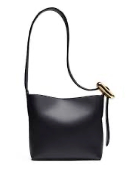 Madewell Handbags - Madewell Black Leather Essential Bucket Tote  ( 9x7) EUC